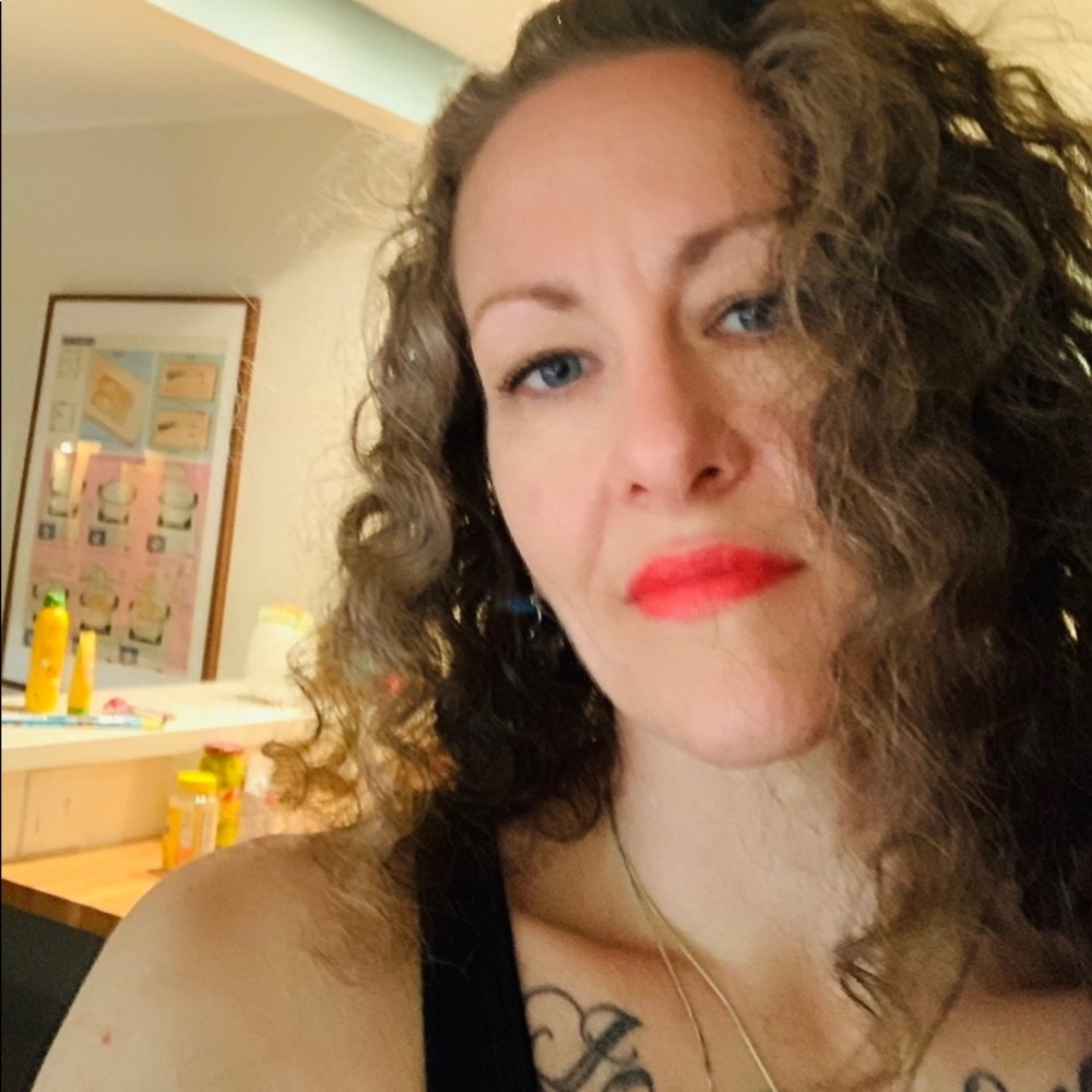 Meet your Posher, Alexa